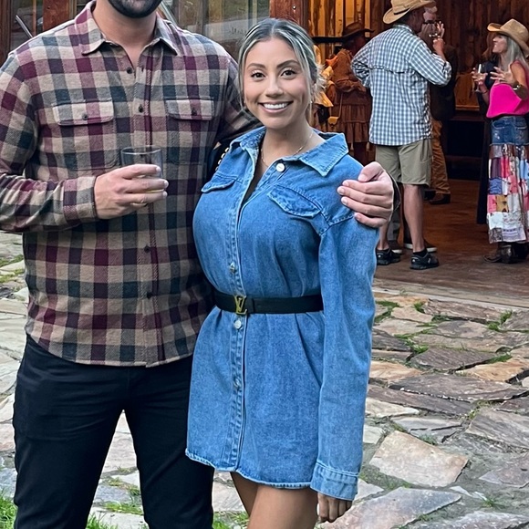 superdown Dresses & Skirts - superdown Light Blue Denim Shirt Dress